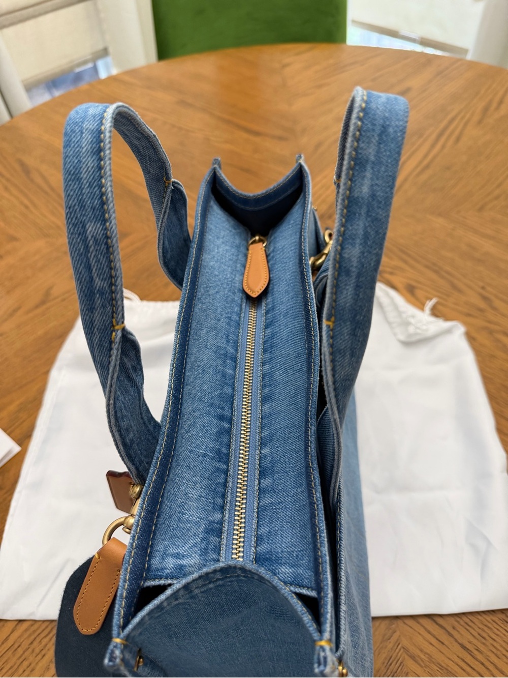 COACH Denim Cargo Tote & Dust Bag NWOT - Picture 9 of 15